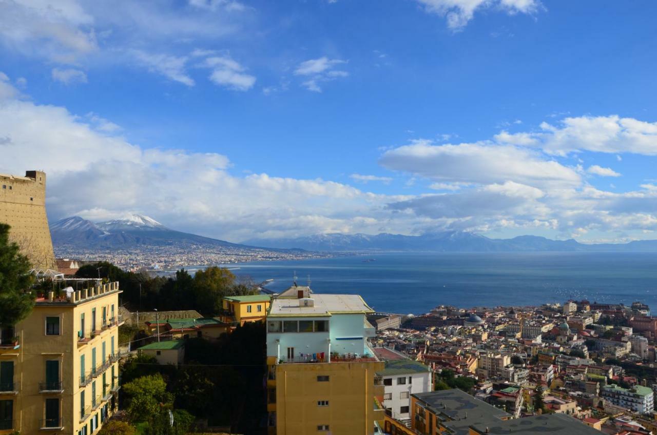 Appartamento Panoramico "Il Glicine" Nápoles Exterior foto