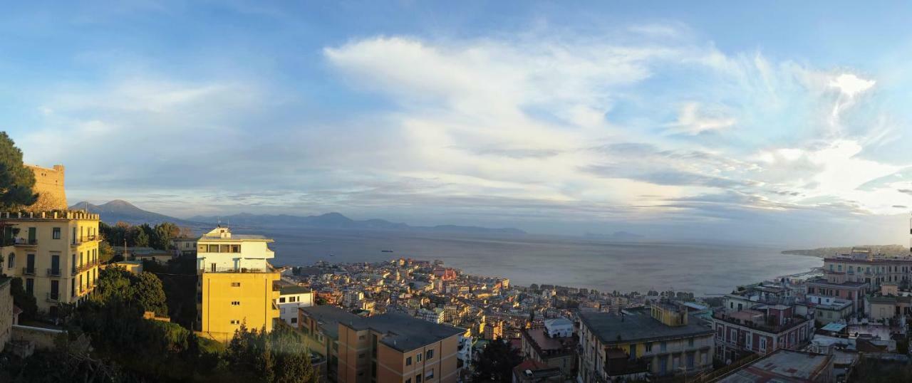 Appartamento Panoramico "Il Glicine" Nápoles Exterior foto