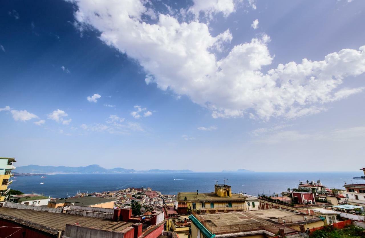 Appartamento Panoramico "Il Glicine" Nápoles Exterior foto
